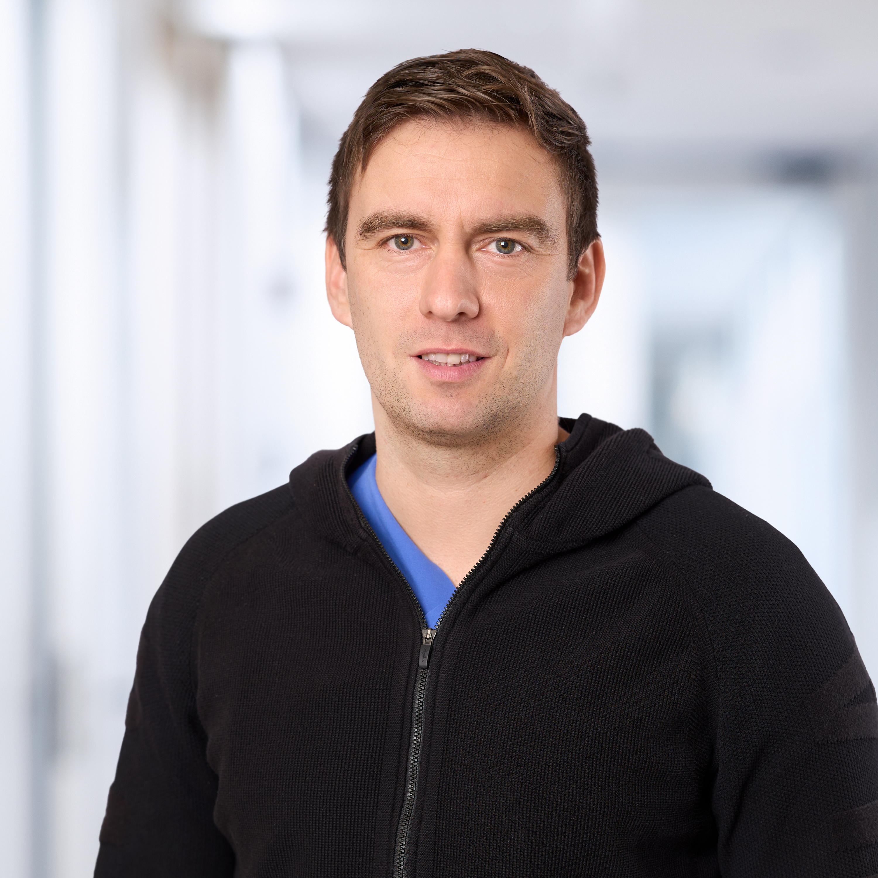 Dr. Christopher Zimmer